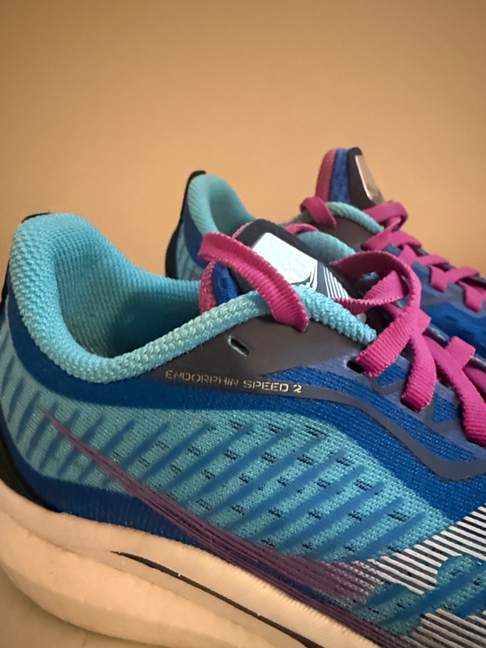 Saucony Endorphin Speed 2 Running shoes - Picture 2 of 5